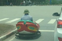 Chiếc xe nguy hiểm nhất “Vịnh Bắc Bộ” chấn động mạng xã hội