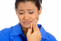 Muốn giữ bộ hàm xinh đẹp, phải bỏ tăm xỉa răng ngay tức khắc