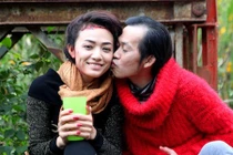 Lộ hình ảnh mùi mẫn của Hoài Linh và “người tình bí mật“