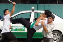 Nam thanh niên mang dao bầu dài nửa mét đi cướp taxi