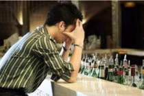 Vợ ngoại tình với bạn thân, làm sao để giữ hạnh phúc?