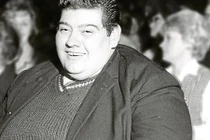 Người đàn ông nặng 2 tạ nhịn ăn suốt 382 ngày