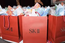 Quảng cáo hướng tới phụ nữ “ế” gây bão ở Trung Quốc