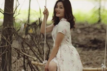 Vẻ đẹp thuần khiết của nữ sinh trường ĐH Sân khấu Điện ảnh