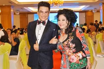 Chân dung người vợ “tập hai” quyền lực của MC Thanh Bạch