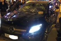 Nghi án cô gái trẻ đi xe Mercedes bị chặn đường đánh ghen