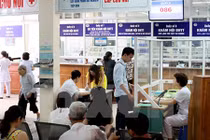 Bộ Y tế công bố lùi thời gian tăng viện phí sang năm 2016