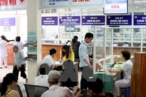 Bộ Y tế công bố lùi thời gian tăng viện phí sang năm 2016