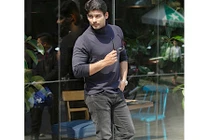 Điều chưa biết về chồng mới đẹp trai của “Cô dâu 8 tuổi“