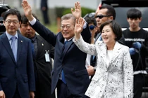 “Lời cầu hôn” táo bạo của phu nhân với tổng thống Hàn