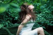 Yêu em vì tưởng em ngoan ngoãn, tôi có ngày chết sững