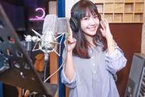 Bất ngờ với giọng hát mộc của "hot girl xe buýt" Jang Mi