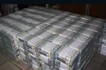 Những lần phát hiện tiền tấn trong nhà gây choáng váng