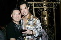 Em trai kết nghĩa tiết lộ ảnh chưa từng công bố của Ngọc Sơn