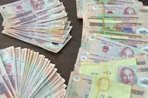 Tóm gọn đôi nam nữ mang tiền giả tới...ngân hàng gửi