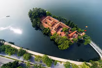 Chùm ảnh: Những mùa lãng mạn ở hồ Tây