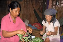 Bí ẩn ngôi làng 2 năm có 18 người tự tử 