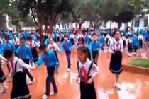 Clip học sinh tiểu học nhảy Cha Cha Cha gây sốt
