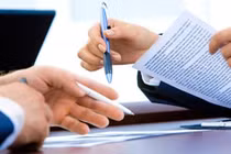 Vay tiêu dùng trả góp, đòi nợ như giang hồ