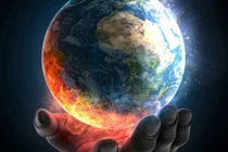 Stephen Hawking tiên trì gì về thảm họa nhấn chìm Trái đất? 