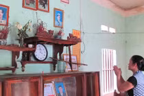 "Vương quốc đàn bà" và nỗi buồn đàn ông kéo nhau lìa bỏ cõi trần