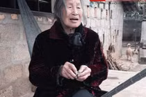 Gia đình đang lo tang ma, người chết bật nắp quan tài sống dậy