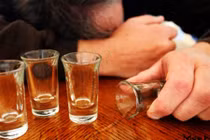 Ăn thực phẩm này giúp người say tỉnh ngay tức khắc