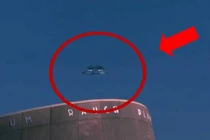 Những lần "giáp mặt" UFO khiến loài người sửng sốt