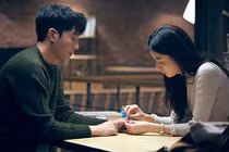 Lấy chồng xấu, vợ hí hửng như bắt được vàng