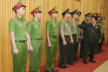 Sẽ đăng ký bản quyền trang phục Công an Nhân dân