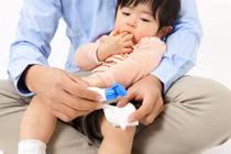 Sơ cứu khi trẻ bị bỏng nước sôi, bỏng lửa đúng cách nhất