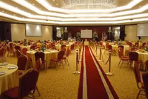 Tận mục khách sạn sang chảnh nơi ĐT Việt Nam đóng quân tại Iran