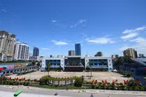 Cao ốc chen lấn giành đất “siêu vàng” tại Hà Nội