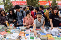 Ảnh: Hàng nghìn người tham dự khai mạc Hội sách 2017