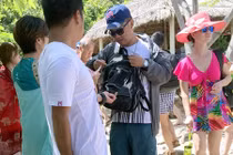 Hàng loạt công ty lữ hành bị phạt vì dùng HDV Trung Quốc