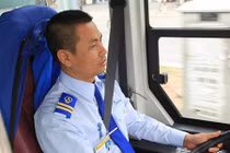 Tài xế xe buýt nhanh bị “quái xế” chạy lấn làn dọa đánh