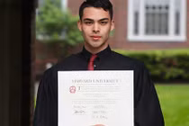 Chàng trai nghèo tốt nghiệp Harvard chia sẻ bí quyết thành công