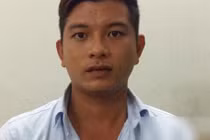 Bắt tên cướp giật dây chuyền ở trung tâm Sài Gòn 