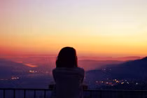 Tình yêu cũng có thanh xuân, đến lúc phải già cỗi