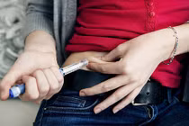 Người tăng giảm cân bất thường mắc 6 bệnh tự miễn này