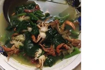 Lần đầu ra mắt "đãi" mẹ người yêu bát canh cua bá đạo