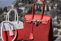 Mốt chơi túi Hermes, Gucci độc nhất thế giới của chị em Việt