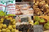 Đặc sản vùng miền “đổ bộ” Thủ đô: Giá không “mềm” vẫn hút khách