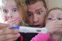 Cười nắc nẻ với thông báo mang thai cực độc