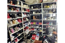 Sốt mạng: Chàng trai sở hữu tủ giày trị giá hơn 1 tỷ là ai?