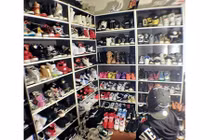 Sốt mạng: Chàng trai sở hữu tủ giày trị giá hơn 1 tỷ là ai?