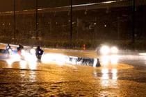 TP HCM: Xa lộ Hà Nội ngập hiếm thấy sau trận mưa cực lớn