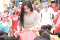 Học chiêu của Angela Phương Trinh, Kỳ Duyên cứu cánh thành công tên tuổi? 