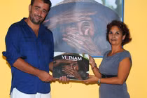 Cụ già Việt Nam được cả thế giới biết đến qua một bức ảnh