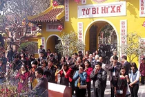 Kiêng kỵ đi chùa ngày Tết để tránh đen đủi cả năm 